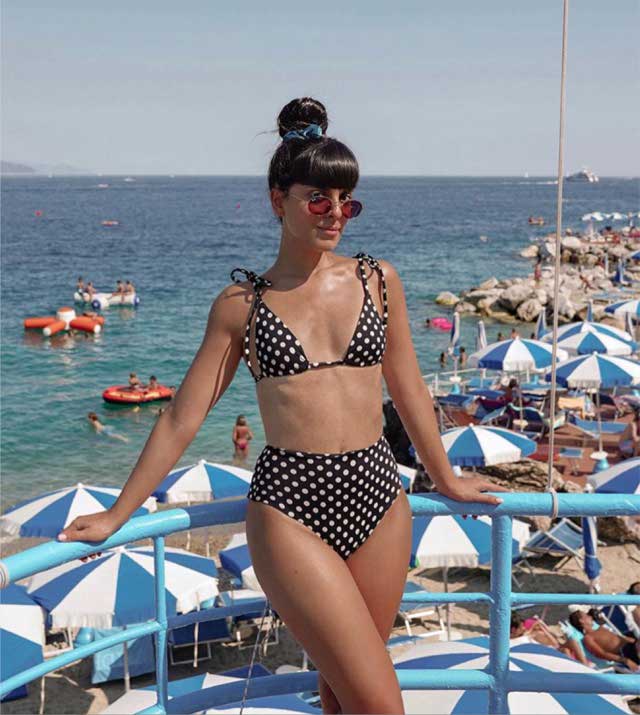 O look de @lauracomolli de 1 Julho, 2019 | 21 Buttons