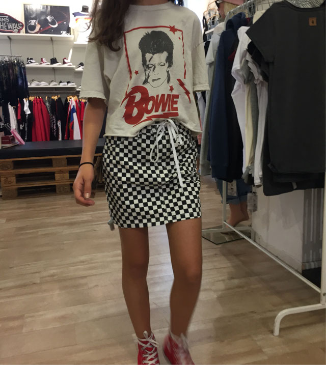 Look of @picshit.pizza from 4 August, 2018 | 21 Buttons