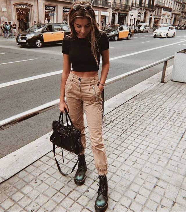 Look of @tuarmarionline from 19 October, 2019 | 21 Buttons