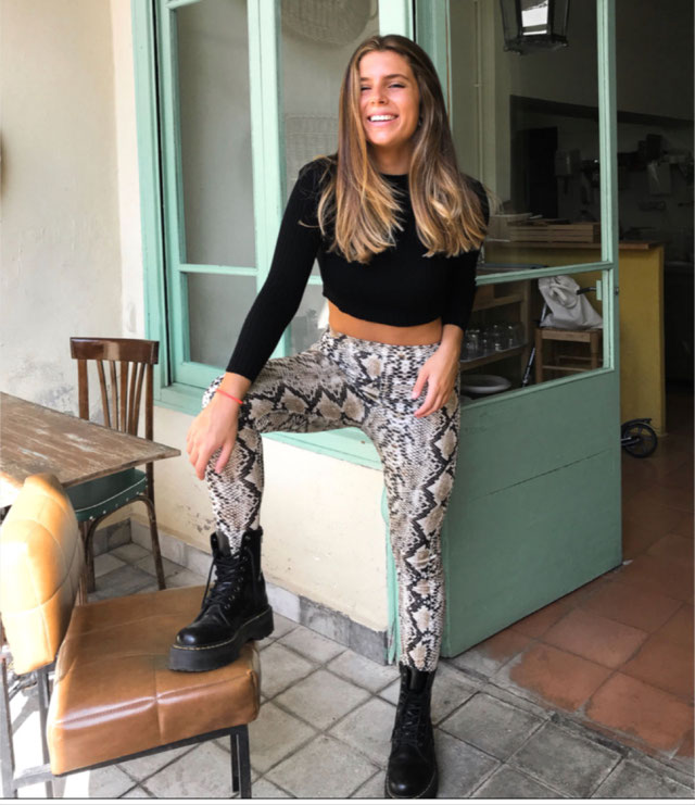 Look of @cristina.gonzalez04 from 23 Septiembre, 2018 | 21 Buttons