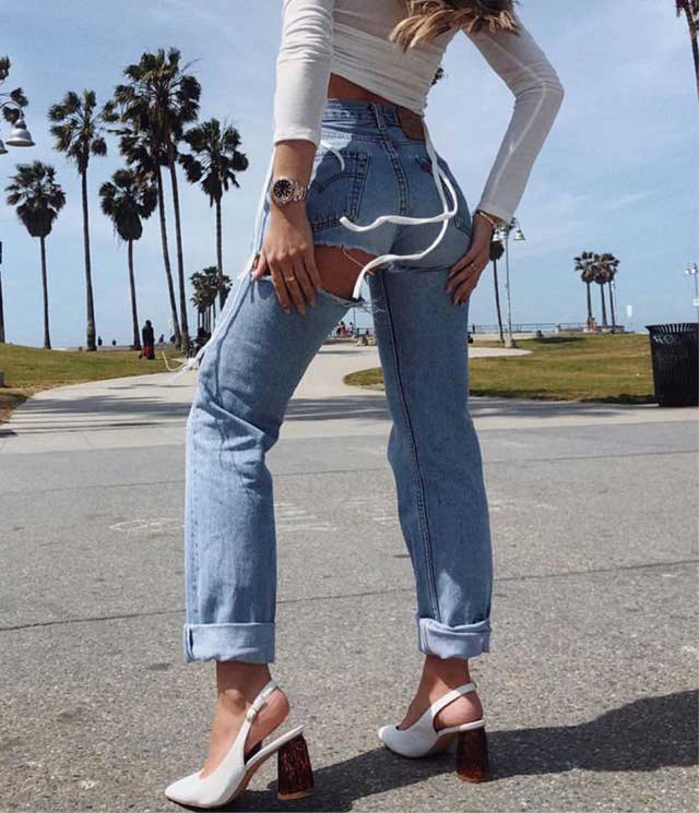 O look de @tialineker de 9 Abril, 2019 | 21 Buttons