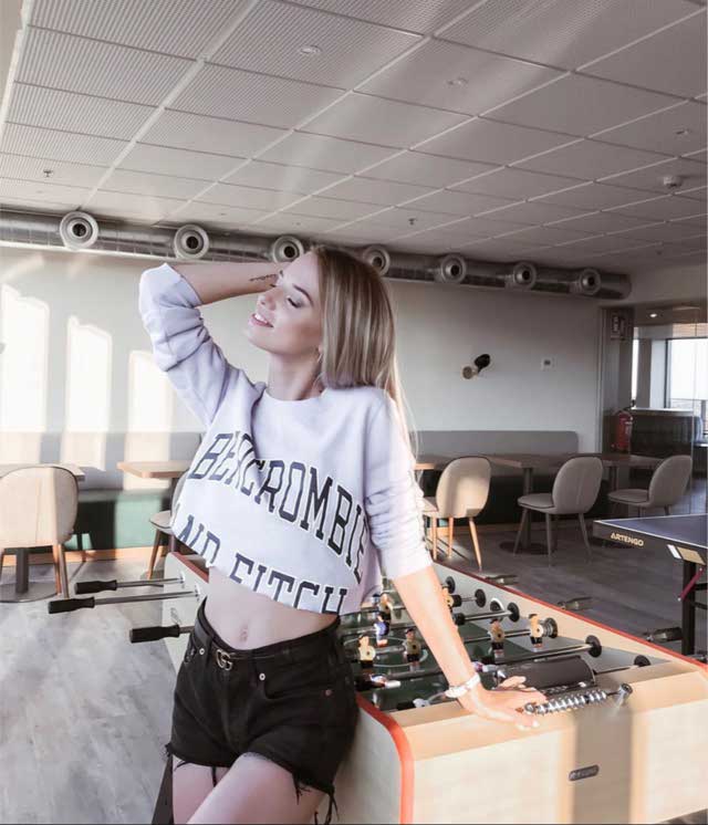 Look von @saraemdi vom 11 Juli, 2019 | 21 Buttons