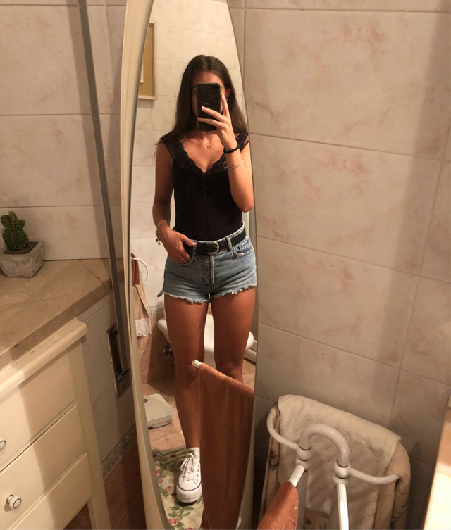 Look of @nierobeatrice from 5 August, 2018 | 21 Buttons