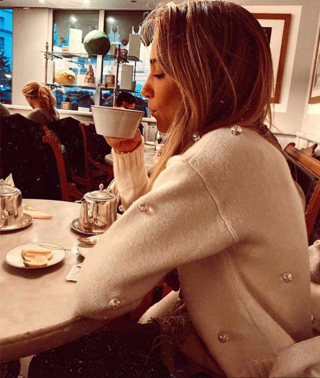Look von @alicecampello vom 7 November, 2019 | 21 Buttons
