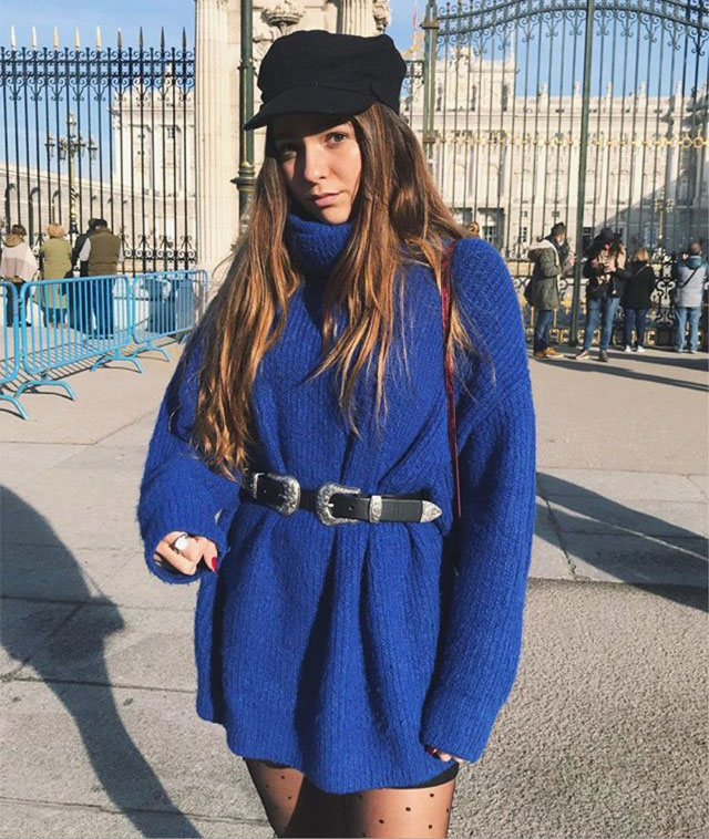 Look of @lauragfisher from 14 December, 2018 | 21 Buttons