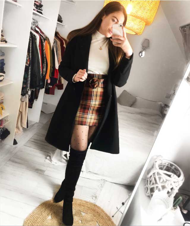 Look of @elm.outfits from 14 January, 2020 | 21 Buttons