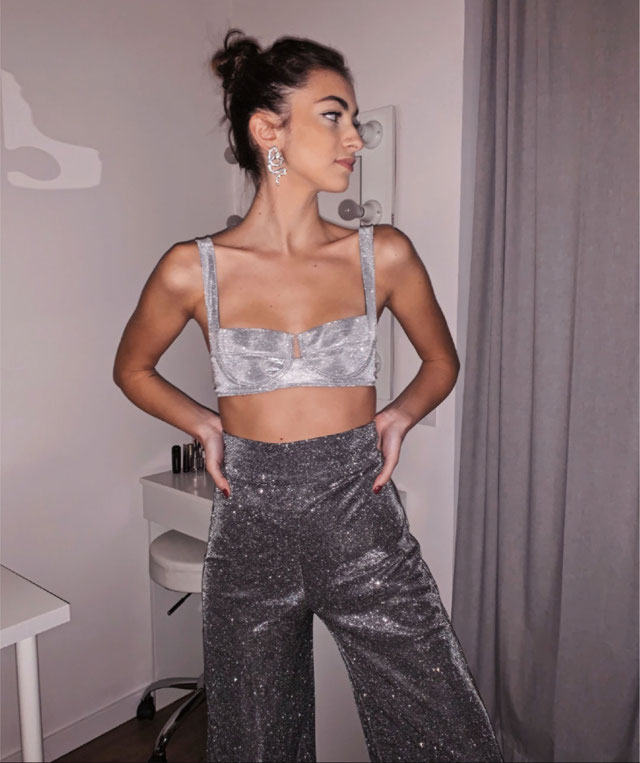 Образ @ mycloset.es из/от 5 Январь, 2019 | 21 Buttons