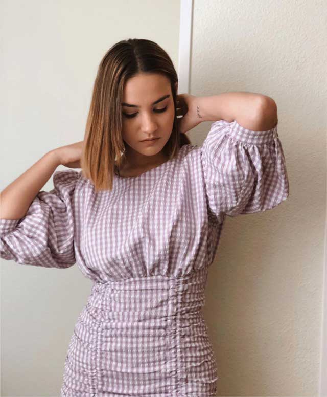 Look of @raquelgiltz from 19 Abril, 2020 | 21 Buttons