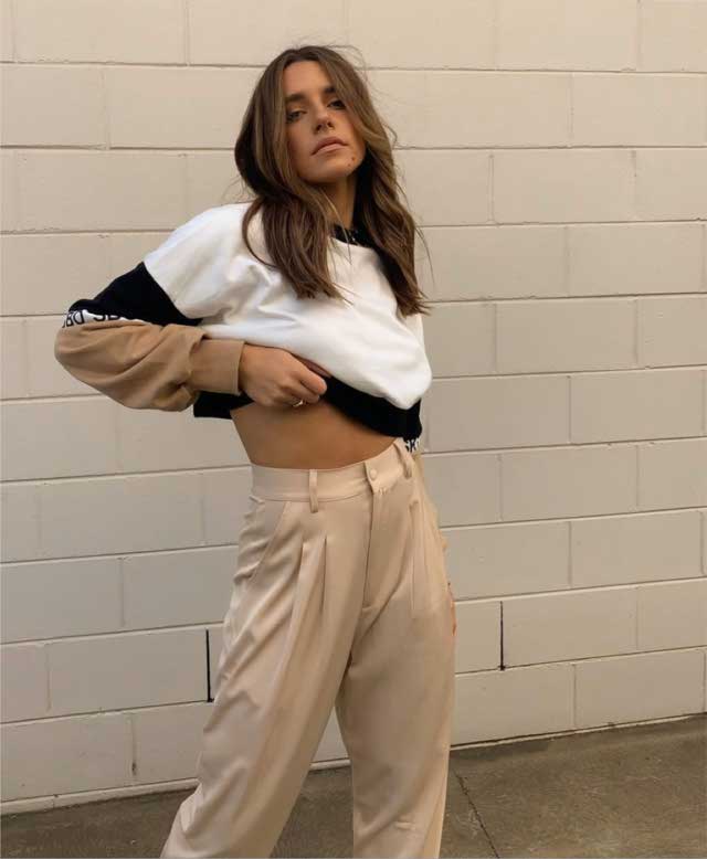 Look von @about_models vom 24 Dezember, 2019 | 21 Buttons