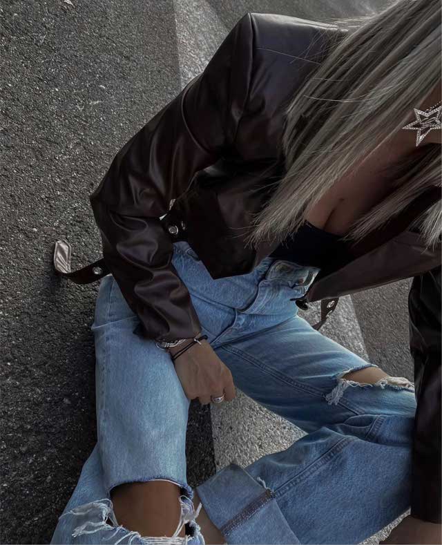 Look of @paolapoly from 18 Octubre, 2021 | 21 Buttons