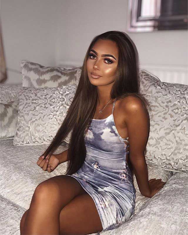 Tenue de @maddiegrimaldi datant du 24 Septembre 2019 | 21 Buttons