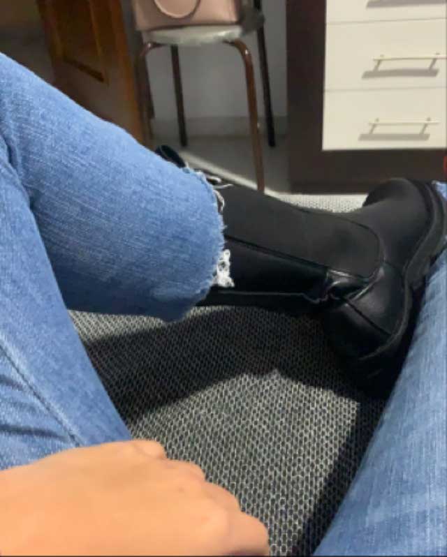 Tenue de @cristinadelgadocrespo datant du 1 Décembre 2020 | 21 Buttons