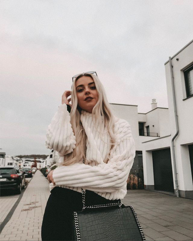 Look of @xkaryy from 29 Noviembre, 2018 | 21 Buttons