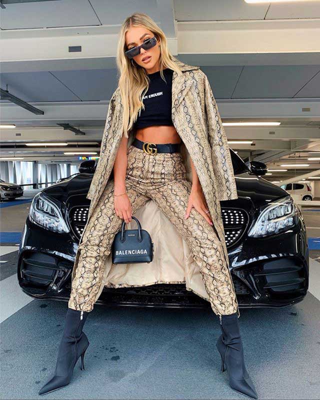 O look de @marybedford de 14 Setembro, 2019 | 21 Buttons