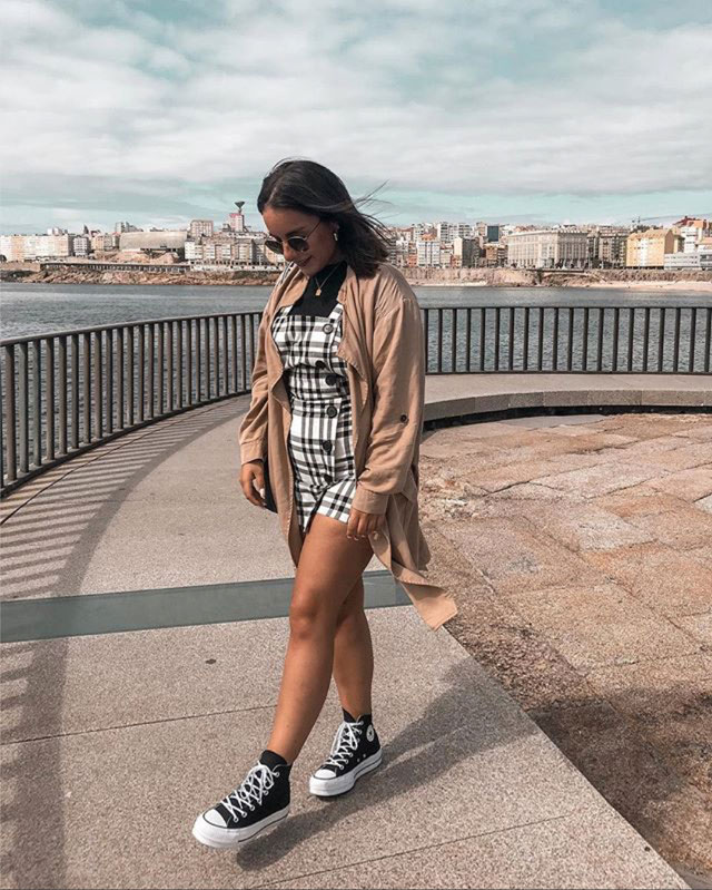 Look of @andreavazrod from 27 Junio, 2018 | 21 Buttons