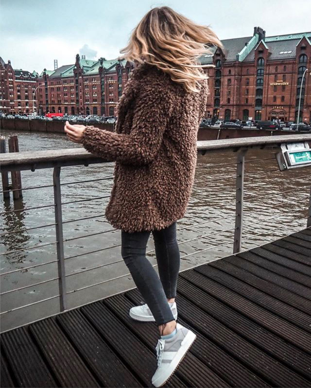 Look von @lenaxlafleur vom 19 Januar, 2019 | 21 Buttons