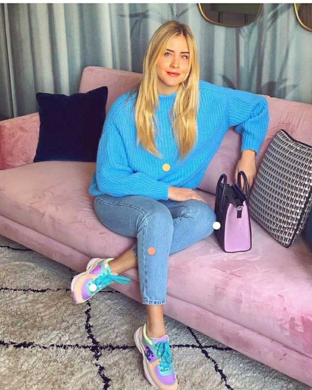 Look von @virginiadelpinco vom 12 Februar, 2019 | 21 Buttons