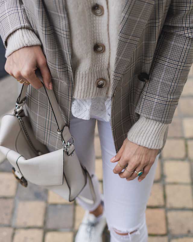 Tenue de @milovely datant du 19 Mars 2019 | 21 Buttons