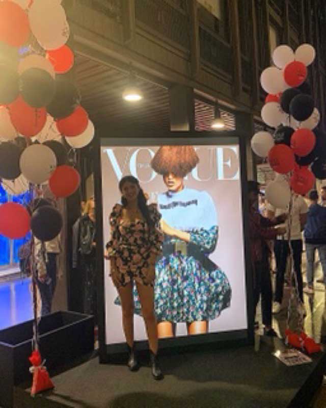 Look of @giuliiaa10 from 30 September, 2019 | 21 Buttons