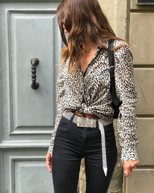Look of @annacarlaesimona from 22 Septiembre, 2018 | 21 Buttons