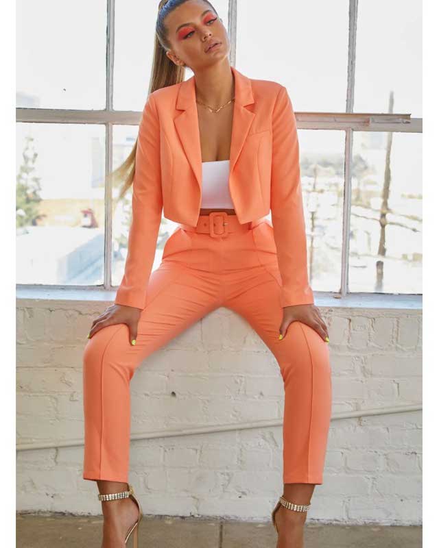 Look von @brunafbkb vom 2 September, 2019 | 21 Buttons
