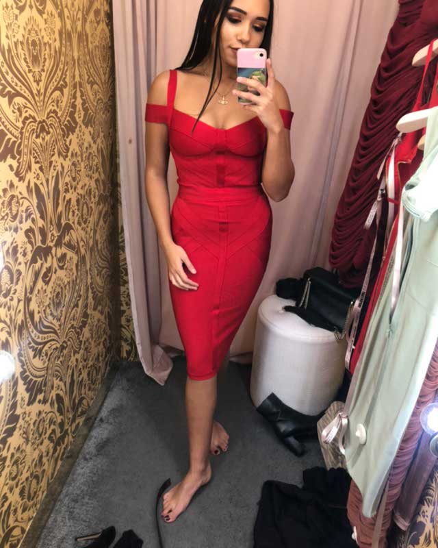 Devon Elise (devonelise) Photos and Outfits on 21 Buttons