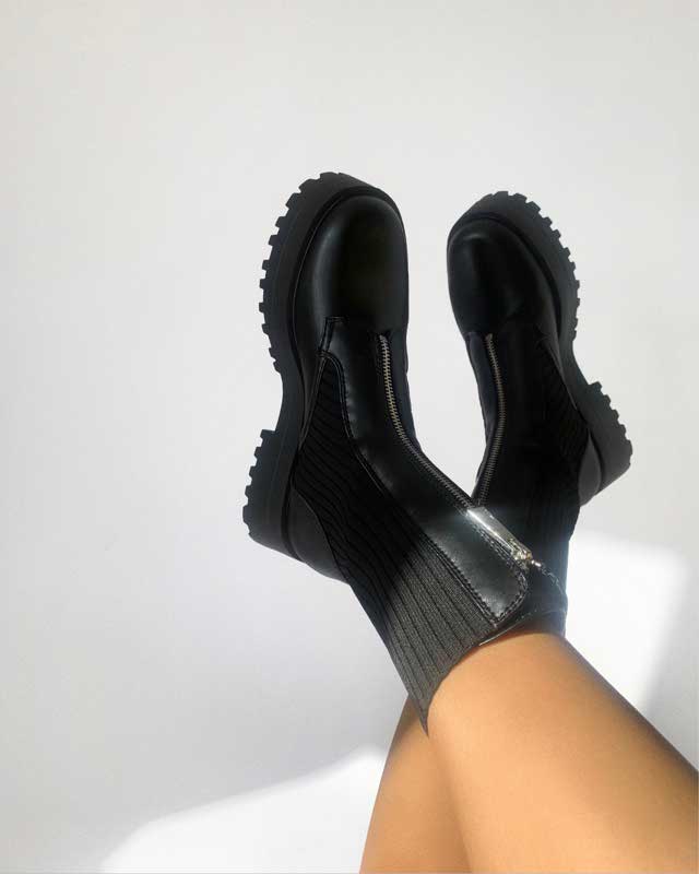 Look von @broganwest vom 26 Oktober, 2020 | 21 Buttons