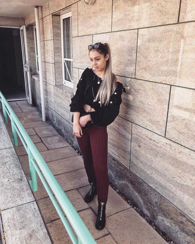 Banned Punk Trousers Girl-Hose schwarz//rot