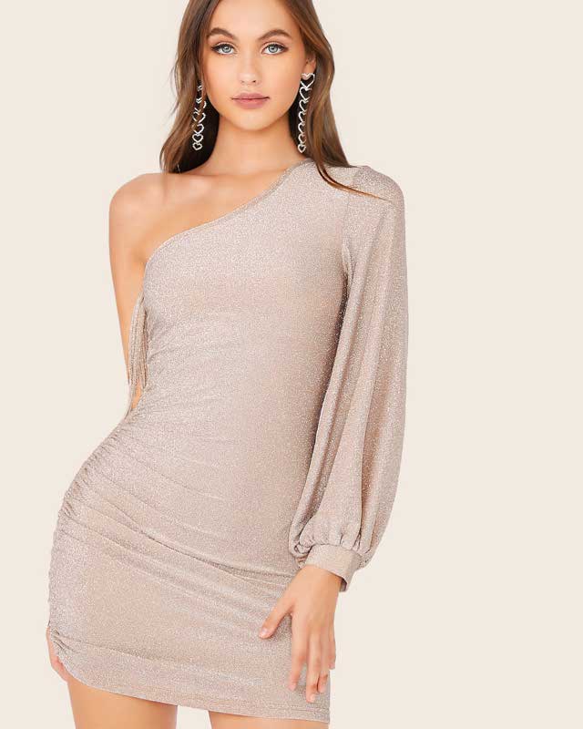 Tenue de @outfitandbeautybook datant du 25 Septembre 2019 | 21 Buttons