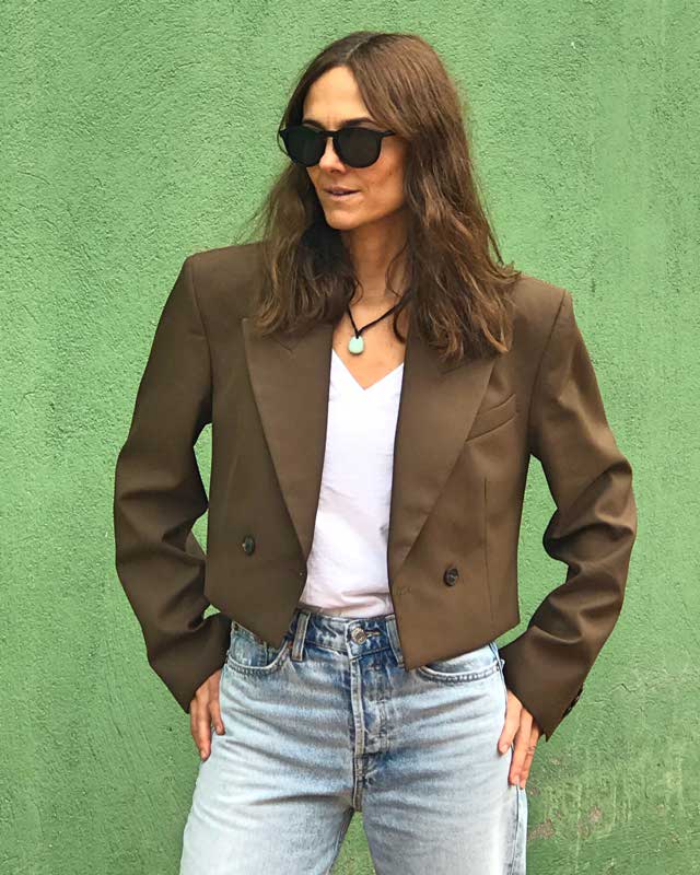 Look of @elsaglam from 30 November, 2019 | 21 Buttons