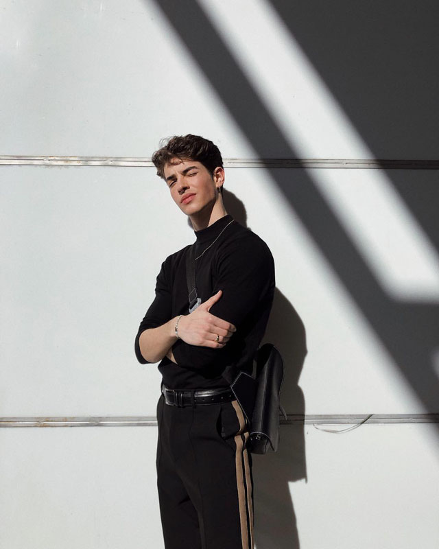 O look de @manurios de 27 Janeiro, 2019 | 21 Buttons