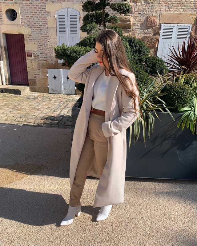 Sarah Roche Instagram SARAH ROCHE (@tahiiti) | Photos and Outfits on 21 Buttons