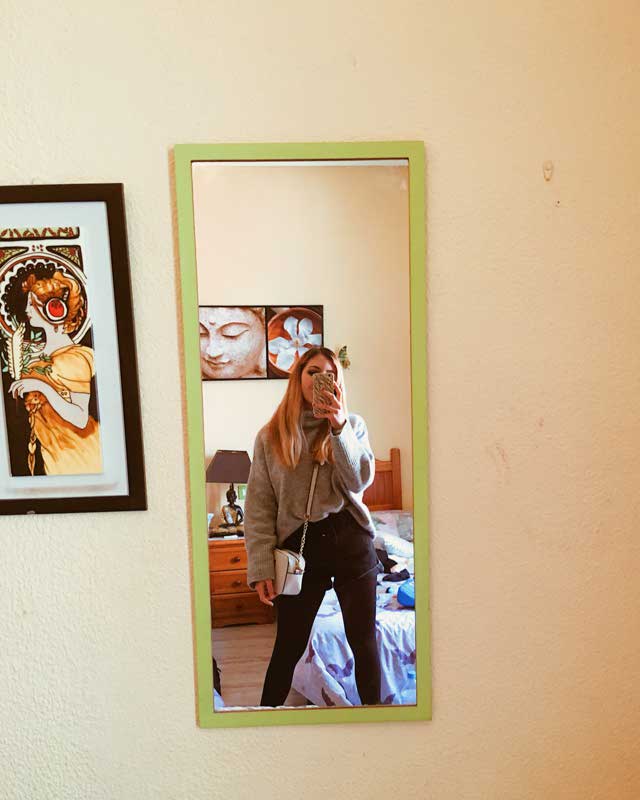 Look von @aidampagan vom 8 Dezember, 2019 | 21 Buttons