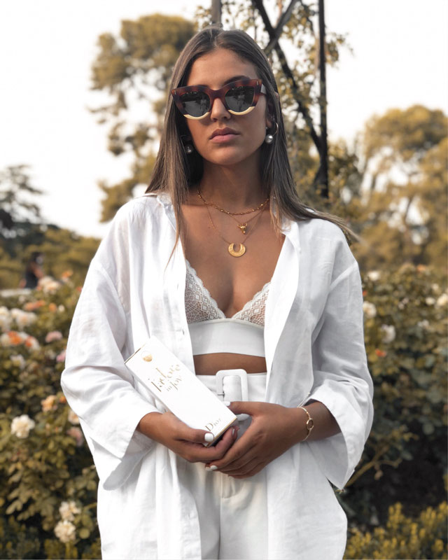Tenue de @sansantamarta datant du 23 Août 2018 | 21 Buttons