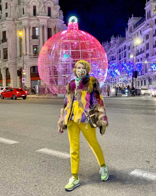 Look of @mouminvogue from 29 December, 2020 | 21 Buttons