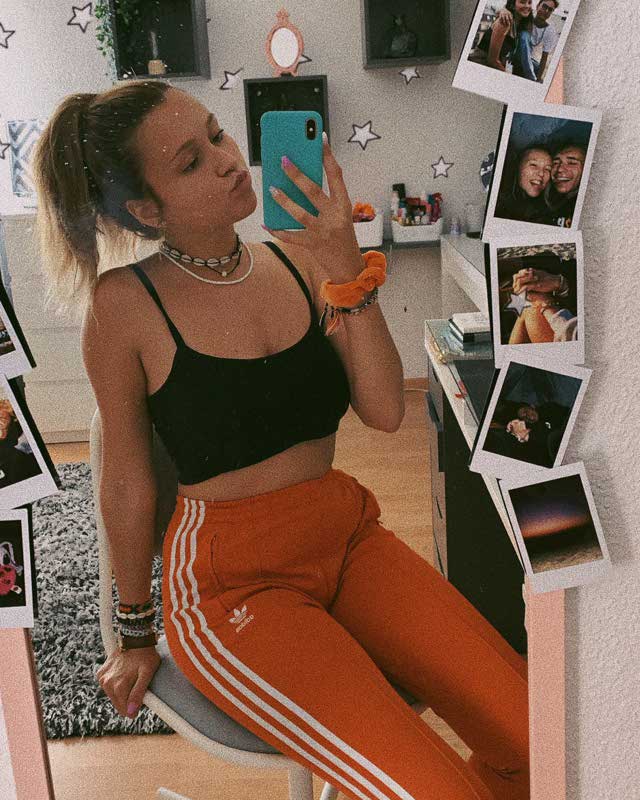 Look von @marylouleloup vom 4 September, 2019 | 21 Buttons