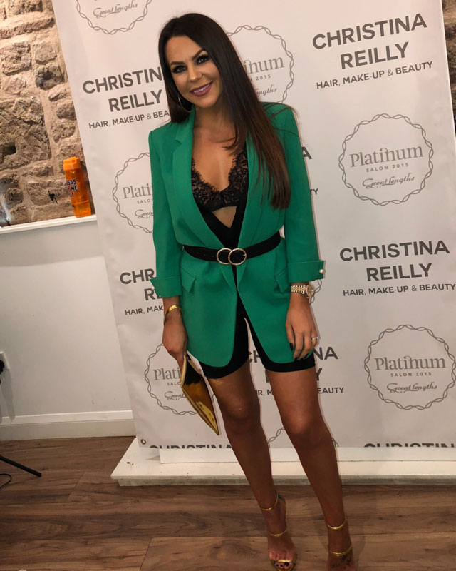 Look of @denisewmx from 6 Noviembre, 2018 | 21 Buttons