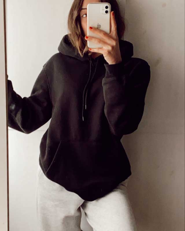 Look von @albadiaz_ vom 8 November, 2020 | 21 Buttons