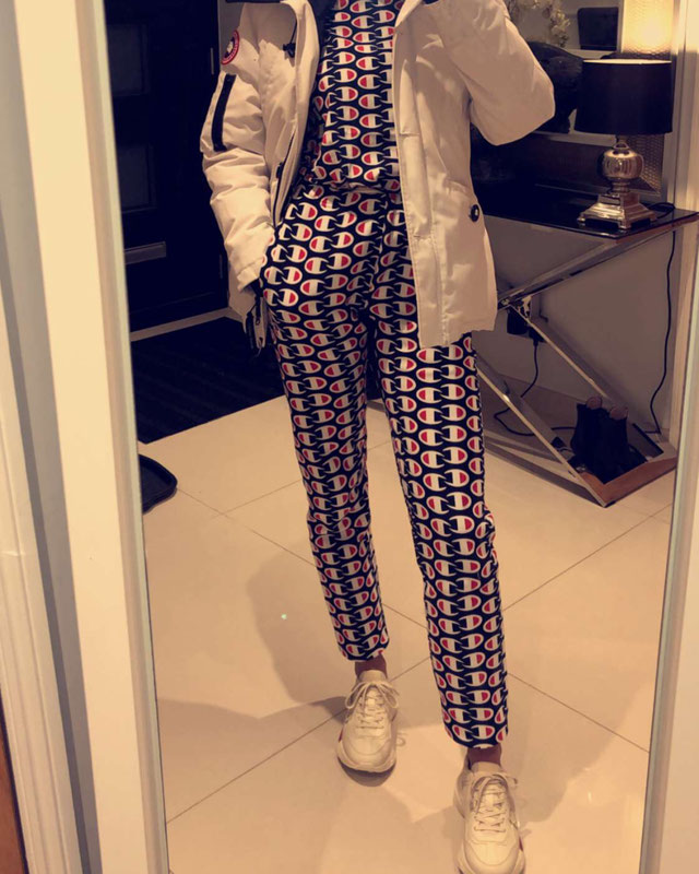 Look of @beckiey_smith from 22 Noviembre, 2018 | 21 Buttons