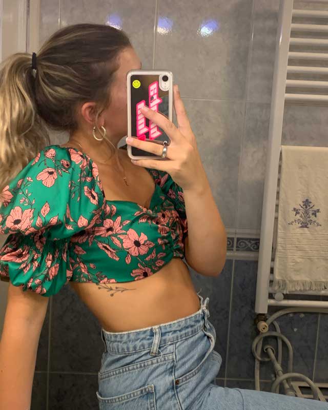 Tenue de @rebecabanelas datant du 26 Août 2020 | 21 Buttons