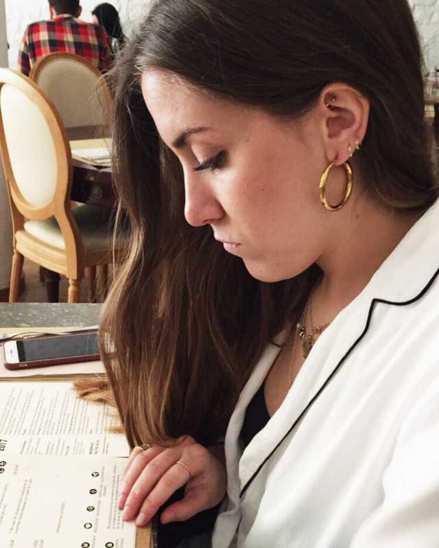 Look von @alexandra_19f vom 5 April, 2020 | 21 Buttons