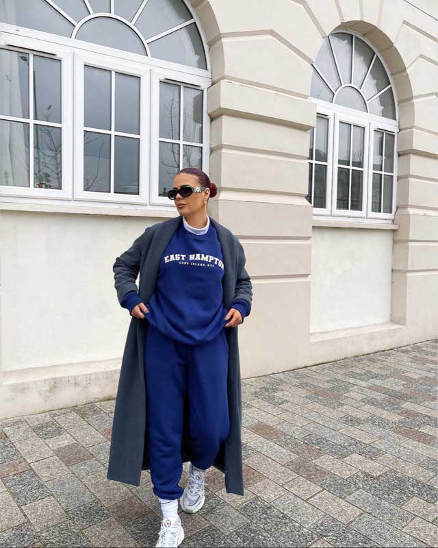 Tenue de @broganwest datant du 6 Février 2021 | 21 Buttons