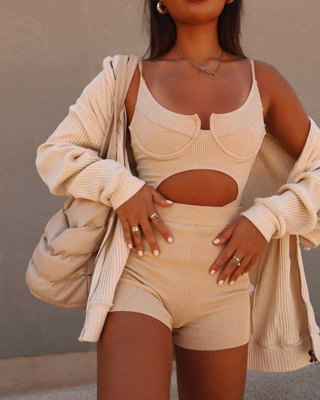 Tenue de @igoutfits1 datant du 27 Juillet 2021 | 21 Buttons
