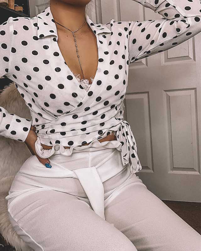Look von @926 vom 21 April, 2019 | 21 Buttons