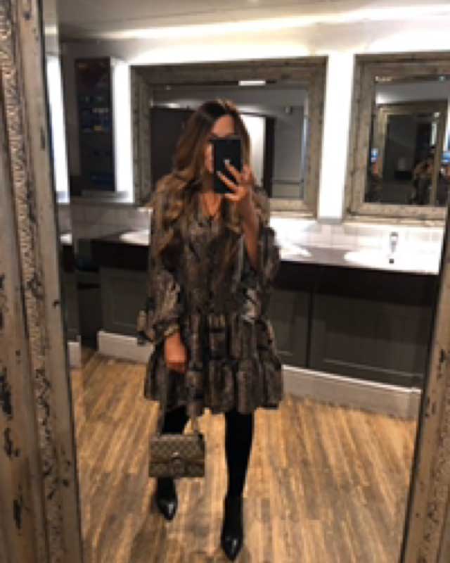 Look von @denisewmx vom 11 Dezember, 2019 | 21 Buttons