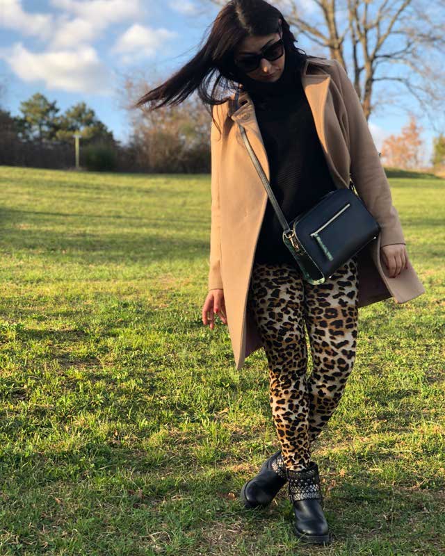 Look of @osservatricescaltra from 6 March, 2019 | 21 Buttons