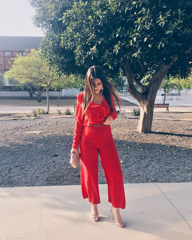 Look von @belenrodriguez8 vom 17 September, 2018 | 21 Buttons