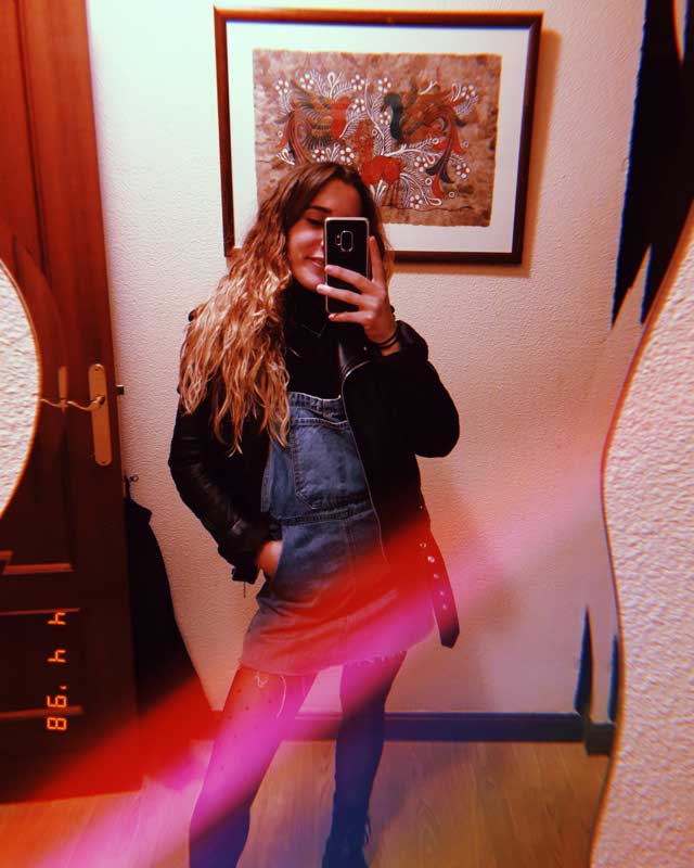 Look of @iratil from 4 Abril, 2019 | 21 Buttons