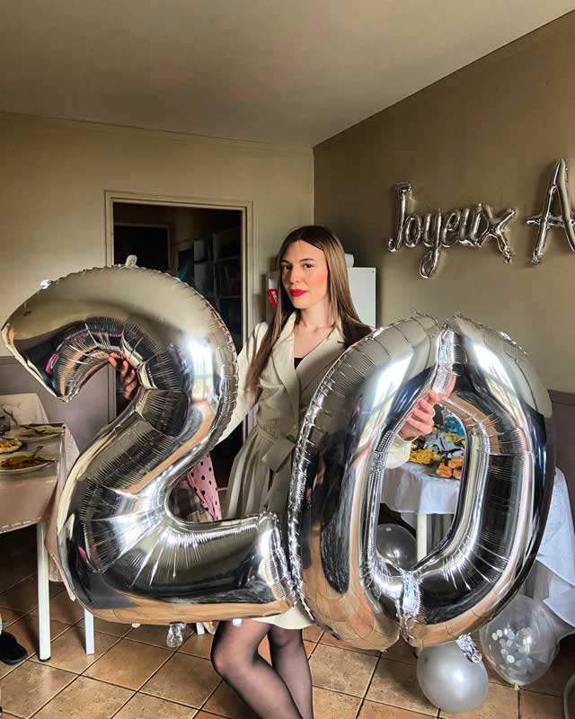 Look of @princess213 from 25 February, 2021 | 21 Buttons