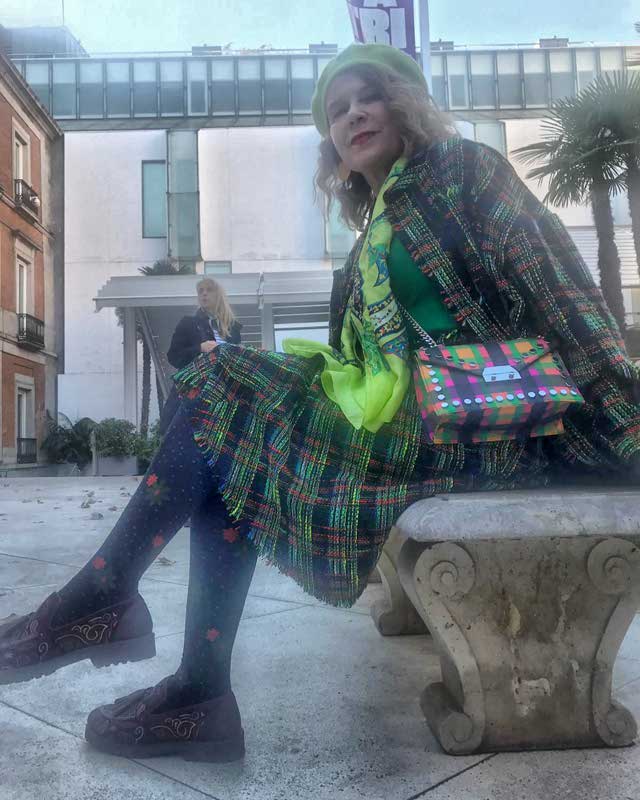 Look of @mouminvogue from 18 February, 2019 | 21 Buttons